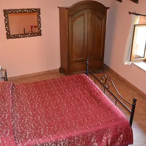 https://il-montale.it-tuscanyhotel.com
