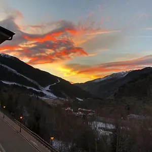 https://apartamento-soldeu.andorra-la-vella-hotels.net