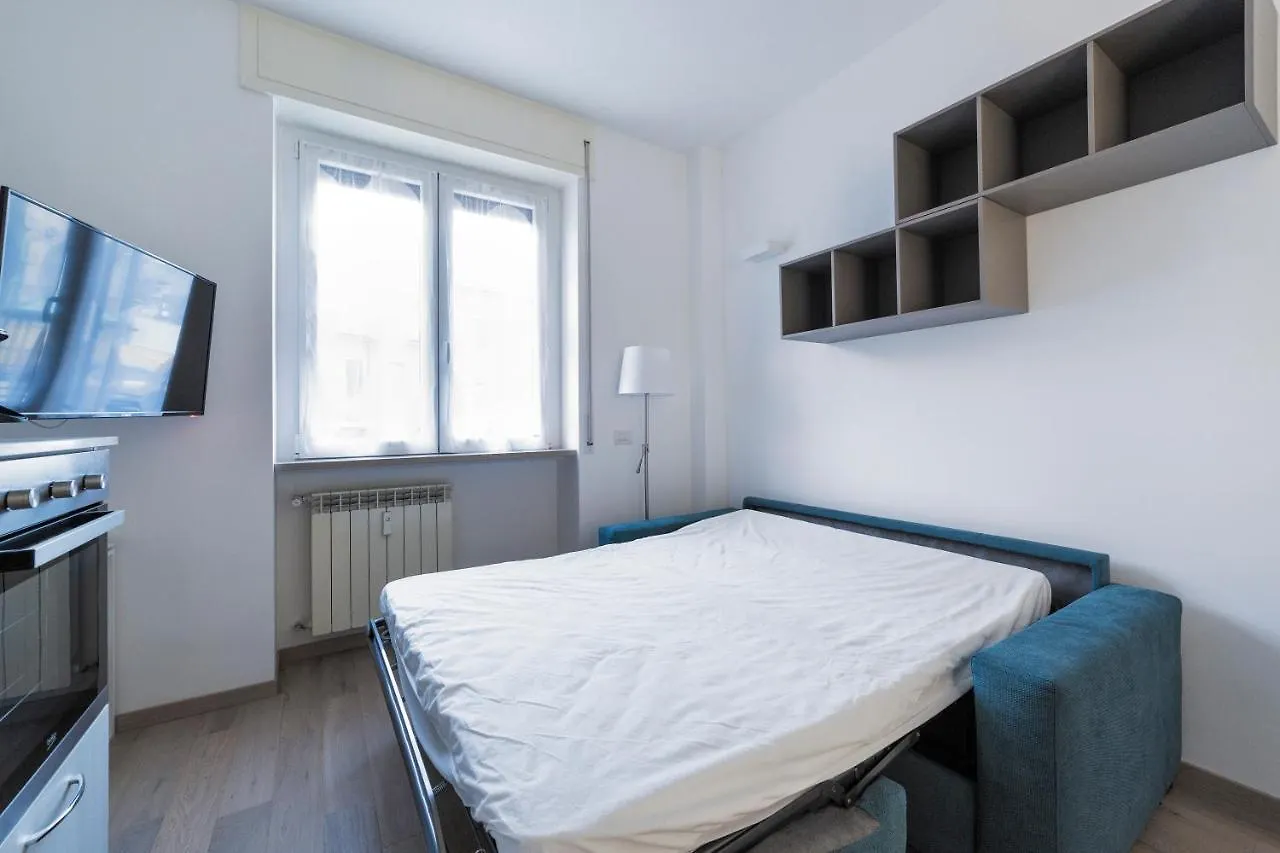 Appartamento Milano Cosy Apt With Balcony!