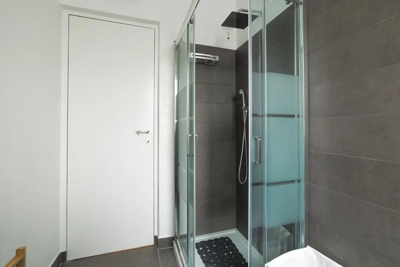 Milano Cosy Apt With Balcony! Italien